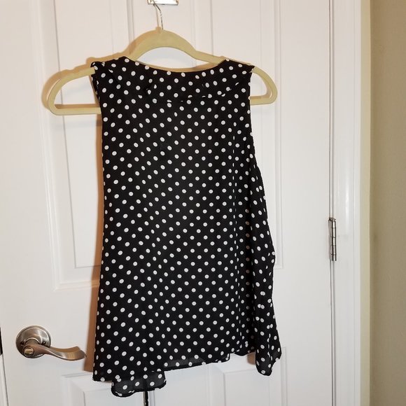 blouse - Picture 2 of 3